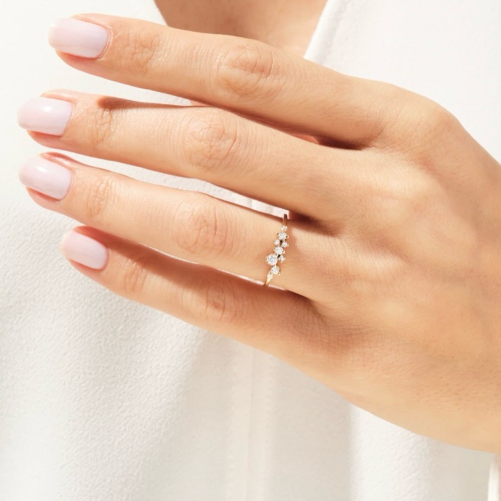 ❤️ DEAL! Solid 18k Gold Diamond Cluster Scatter Ring  Size 6